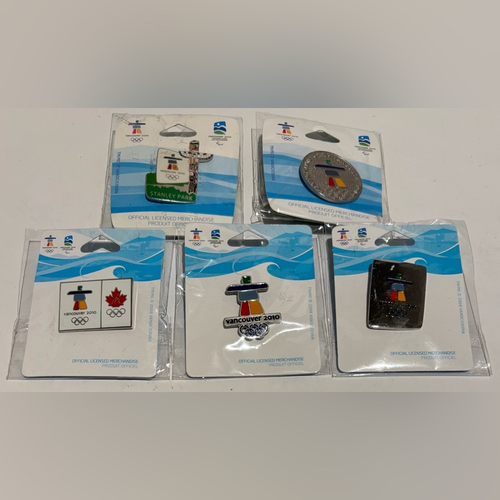 Set Of (5) Vancouver 2010 Olympics Collectable Enamel Lapel/Bag Pins New Sealed